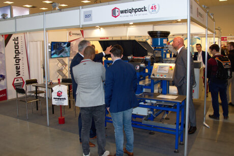 Fastener Poland