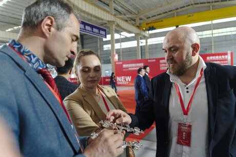 Ceremonia otwarcia fabryki Bole Intelligent Machinery