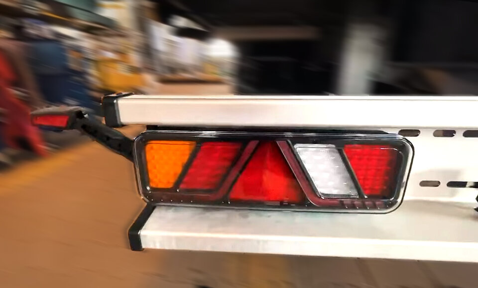 ft-700-led-zdjecie