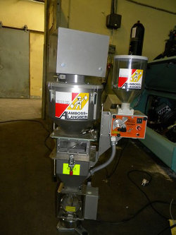 Dye dispensers
