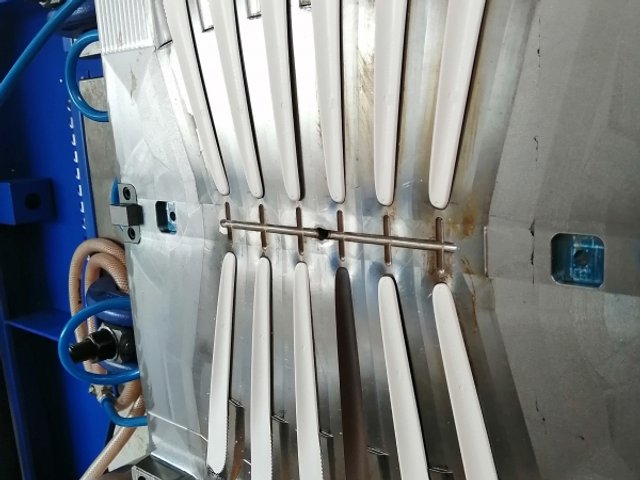 Problem z nożami (PP)