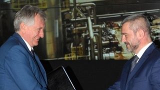 Grupa Azoty z kluczową um