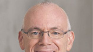 Dr Jörg Schottek...