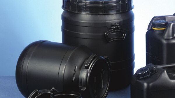 New electrically conductive compounds and concentrates at the K 2016