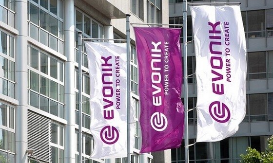 Evonik invests eight-figure sum in production plant for multi-layer PMMA films