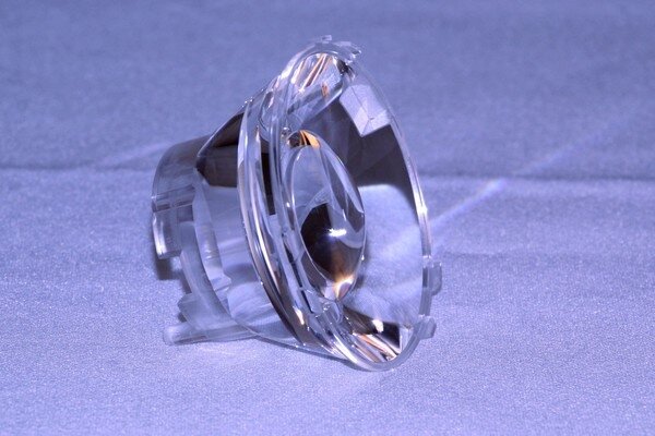 Wittmann Battenfeld's technology for production of high-precision optical parts