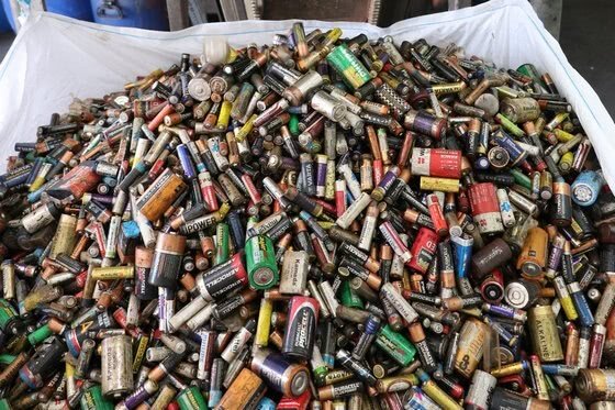 Grupa Eneris rozpoczyna recykling baterii i akumulatorów