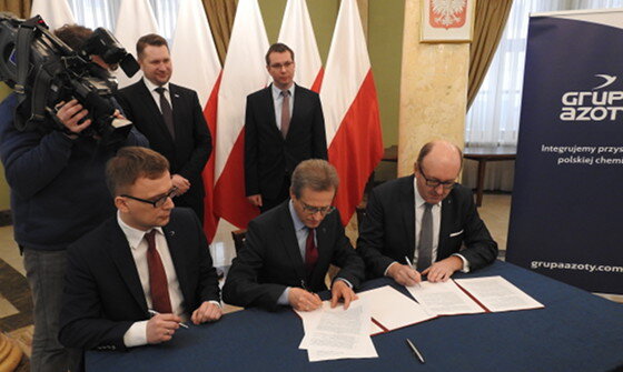  Grupa Azoty zacieśnia współpracę z Instytutem Nowych Syntez Chemicznych