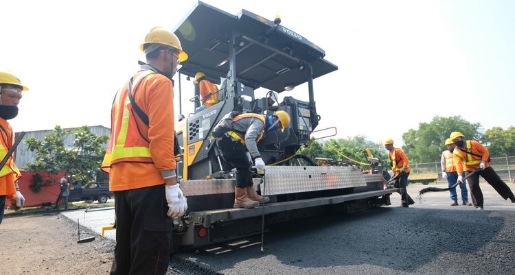 Cilegon plastic roads