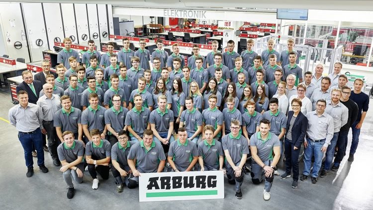 Start of training year 2018 marks new record