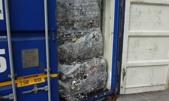 Nielegalne odpady wracają do Wielkiej Brytanii