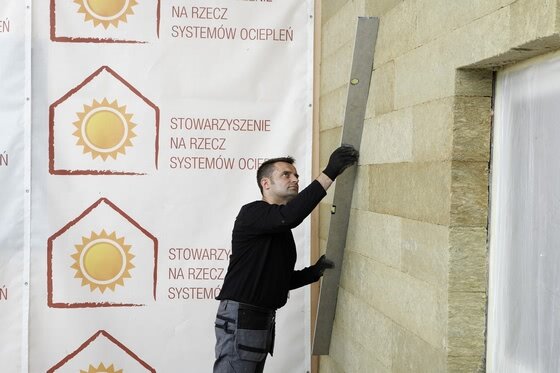 Ocieplenia budynków kluczowe dla programu "Czyste Powietrze"
