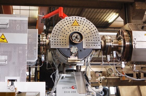 Recycling of PET: Ultra-fine microperforation sets new standards in melt filtration