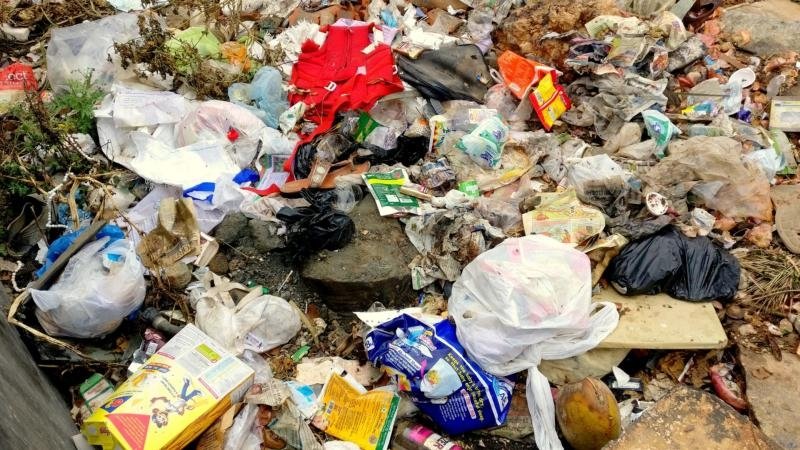 Nielegalnie przywiezione do Polski odpady wróciły do Wielkiej Brytanii