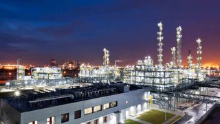 Lanxess osiągnął stabilny