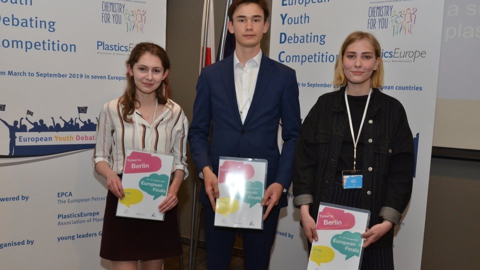 Znamy zwycięzców czwartej debaty European Youth Debating Competition