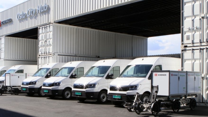 DB Schenker otwiera pierwszy niskoemisyjny terminal przeładunkowy 