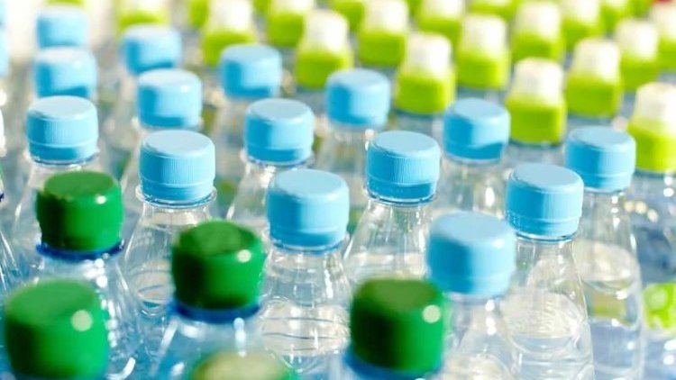 Europe faces challenges in meeting plastic bottle recovery target