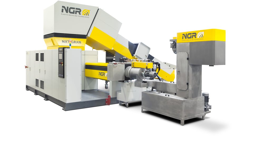 NXT:GRAN: Shredder-feeder-extruder combination live