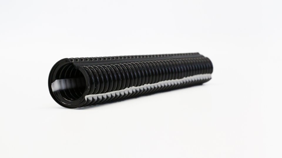 Kraiburg TPE supplies co-extruded TPEs with optimum adhesion to PA for high-quality corrugated tubes