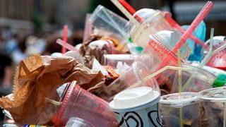 Zakaz sprzedaży plastikow