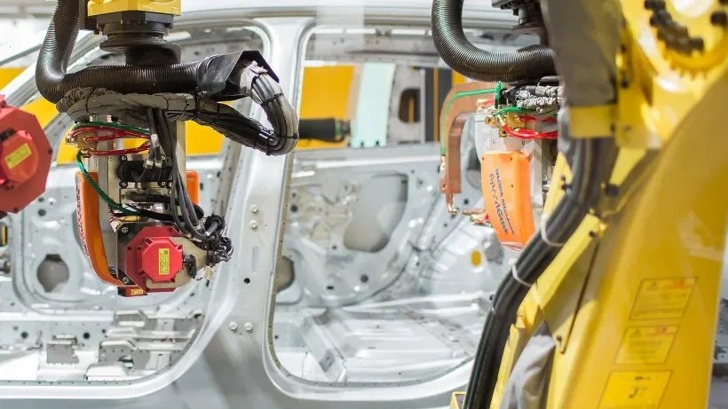 FANUC supplies 3,500 robots to BMW group