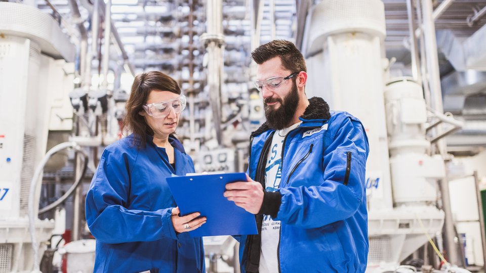BÜFA Composite Systems establishes new distribution companies for composite specialities