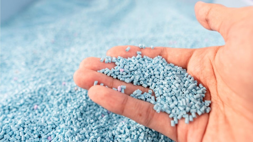 Plastics industry - long way to recovery