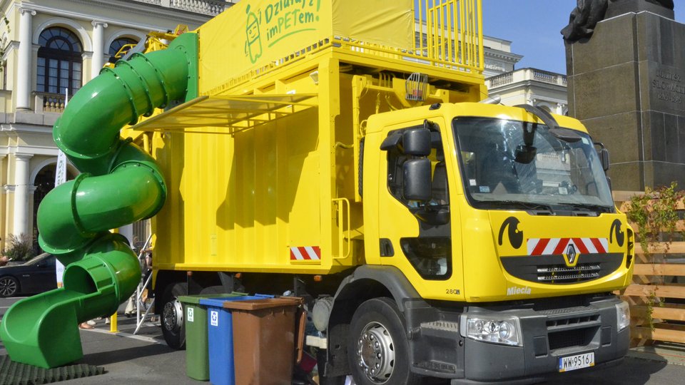 Wirtualna wystawa uczy najmłodszych o recyklingu