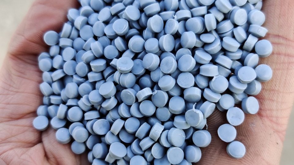 MOL Group to cooperate with Meraxis on recycled plastic manufacturing