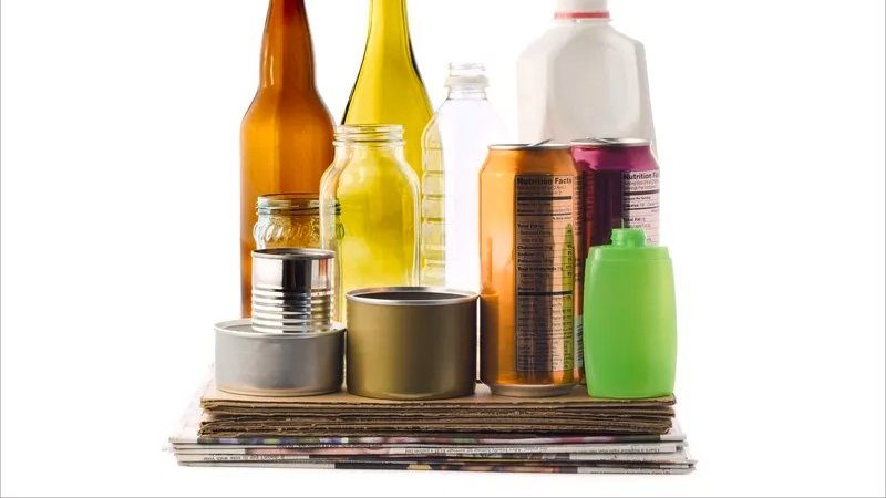 A beverage sector in flux works on sustainable bottle concepts for the future