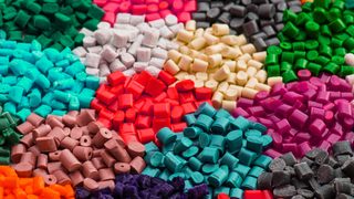 Avient to expand color co