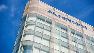AkzoNobel jednak...