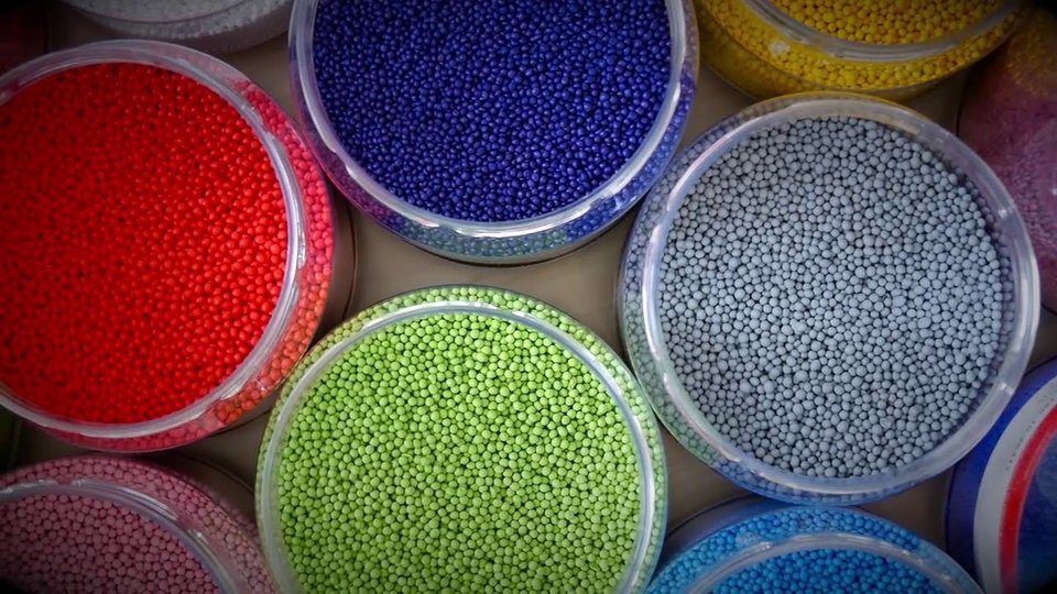 Holland Colours offers PET bottlers and drink brands more options