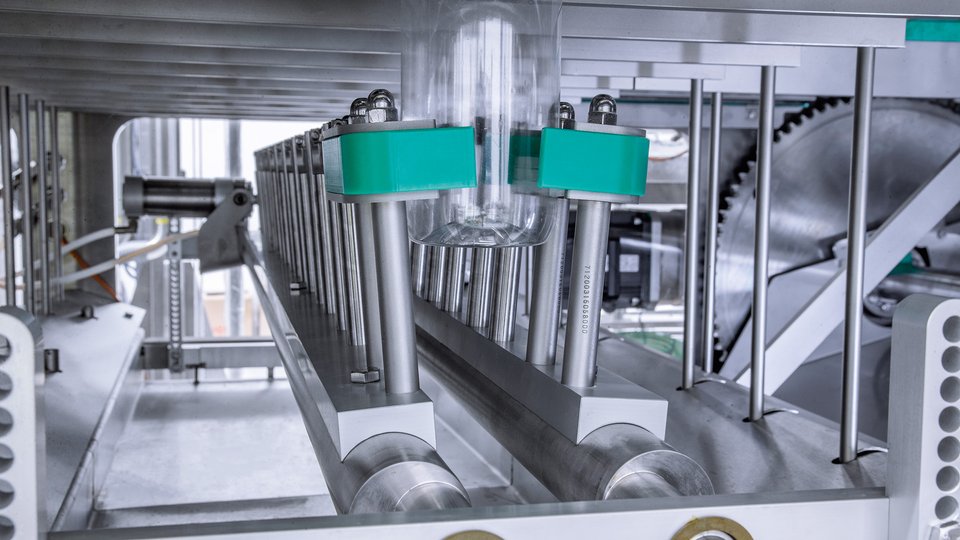 KHS provides numerous innovations for system solutions