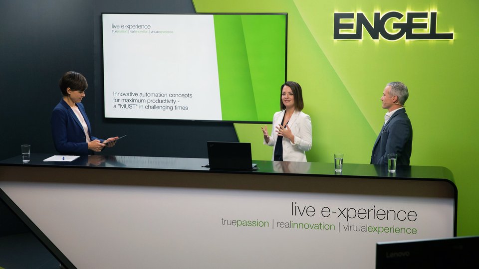 Engel takes symposium to its customers