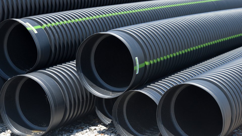 Rury z tworzyw termoplastycznych służą społeczeństwu 