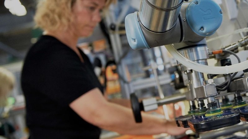 Cobots Expert's Breakfast - UR o robotyzacji w Polsce i CEE