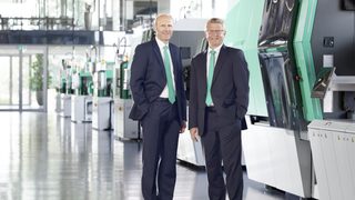 ARBURG: inwestycje mimo e