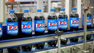 Pepsi i Mirinda w butelka