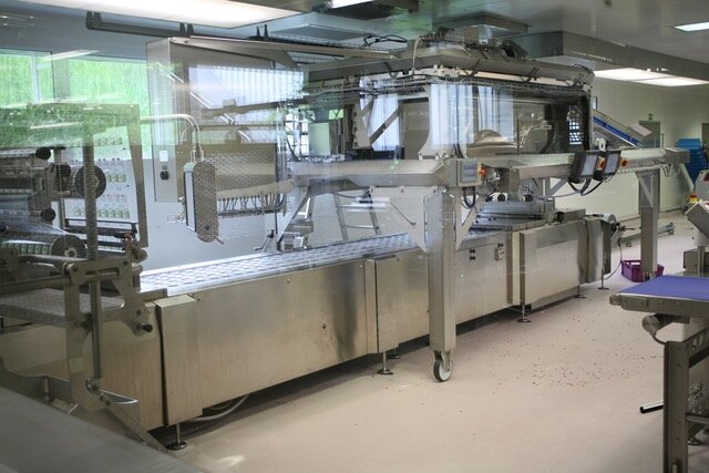 micarna-2019-the-two-12-head-linear-weighers-rest-on-a