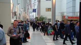 Messe Düsseldorf zawiesza