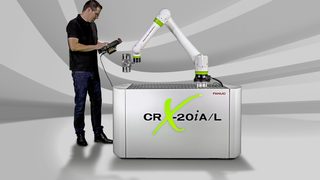 FANUC poszerza linię robo