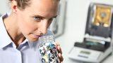 With Kreyenborg’s new technology, odor-contaminated post-consumer plastics get “second life”!