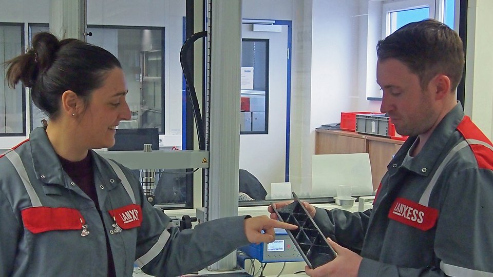 Lanxess rozszerza ofertę kompozytów Tepex flowcore
