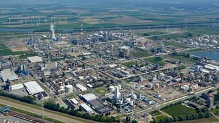 BASF potwierdza ambitne c