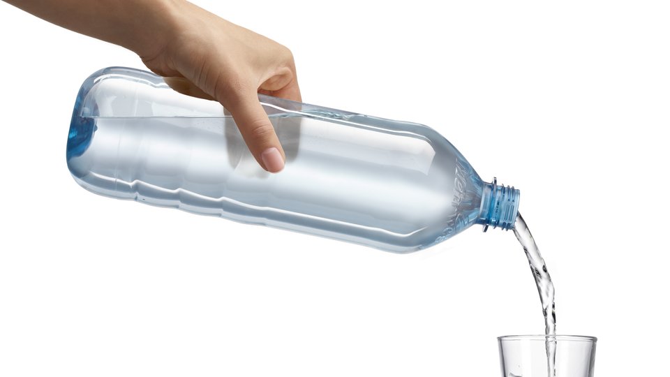 Alpla and Vöslauer reduce carbon footprint with returnable PET