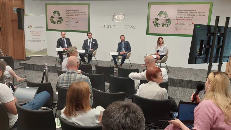 Raport PwC: brak ROP negatywnie wpływa na branżę recyklingu