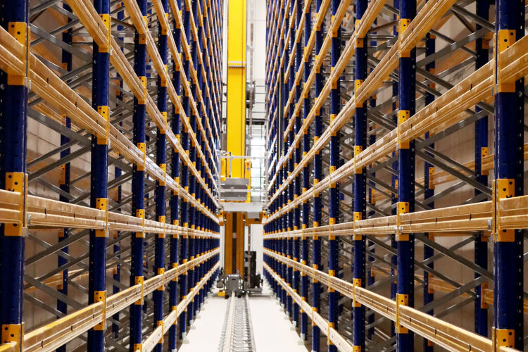 3-hochregallager-high-bay-storage