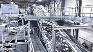 Stadler designs and insta